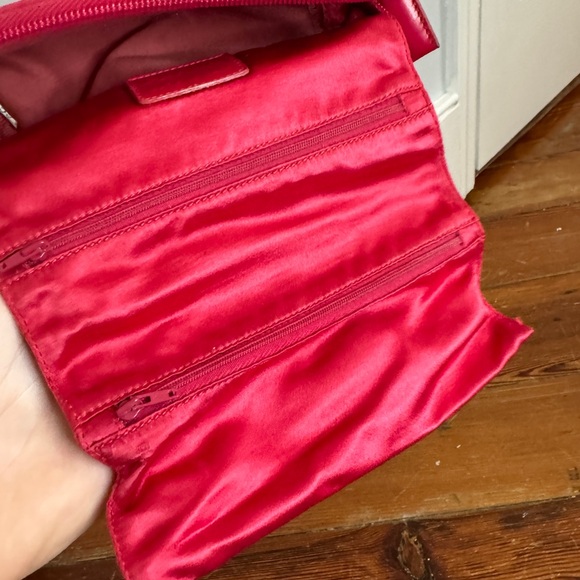 Prada Logo Pouch Cosmetics Red Nylon Leather Roll Out Authentic - Picture 8 of 15